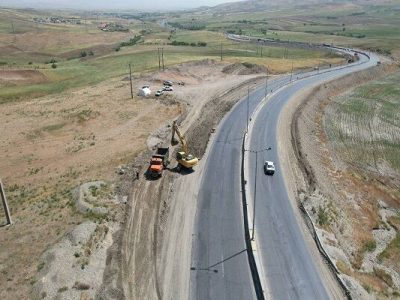 شتاب در آماده‌سازی گردنه اسدآباد برای تردد ایمن زائران
اربعین