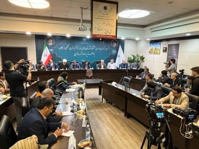 مطالبات استاندار و فرمانداران کرمان از وزیر راه؛ از تاسیس
دهکده لجستیک شرق کشور تا آسفالت هزار کوچه خاکی در بم