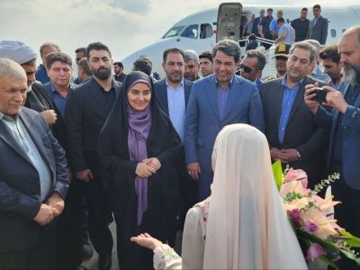 وزیر راه و شهرسازی وارد کرمان شد