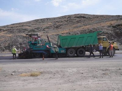 ویدئو | اجرای عملیات ، بهسازی و روکش آسفالت محور همدان –
ملایر محدوده روستای پیرمیشان