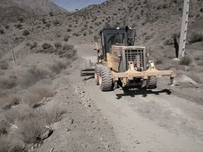 پایان ۱۲۰ کیلومتر تیغ زنی راه‌های روستایی در زرند
کرمان