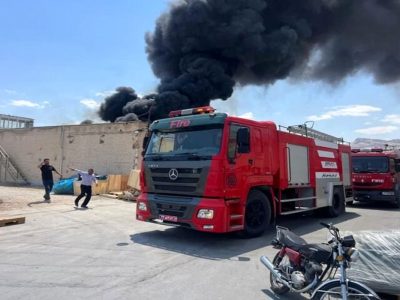 آتش‌سوزی در یک کارخانه صنعتی؛ خسارت به تجهیزات برقی اما بدون تلفات جانی