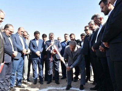 آیین کلنگ‌زنی احداث ۵ باب مدرسه در سایت‌های نهضت ملی مسکن
سمنان برگزار شد