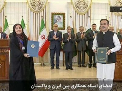 امضای سند همکاری حمل‌ونقل و ترانزیت میان ایران و
پاکستان