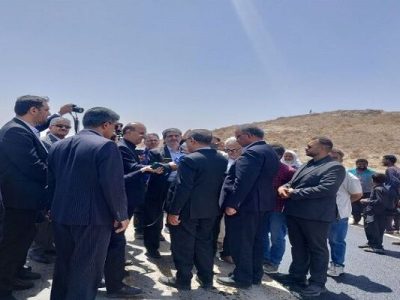بازدید خبرنگاران از پروژه‌های راه و مسکن شمال سیستان و
بلوچستان همزمان با هفته دولت