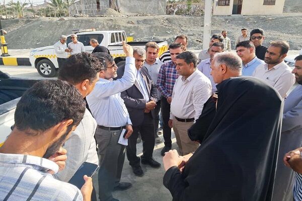 بازدید مسئولان استانی از پروژه‌های راه‌های روستایی بشاگرد؛
تأکید بر تسریع در توسعه راه‌های ارتباطی