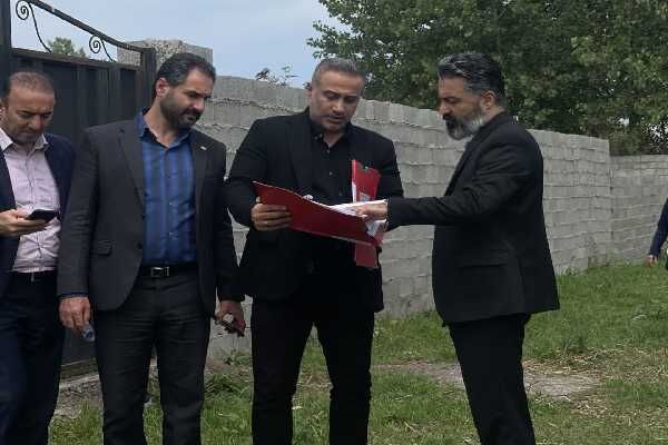 بازدید میدانی از ساخت‌وسازهای بدون مجوز و تفکیک غیرقانونی
اراضی در منطقه آزاد انزلی