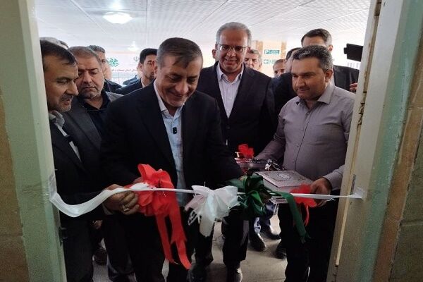 ببینید| افتتاح ۹۱۹ واحد طرح نهضت ملی مسکن در سیستان و
بلوچستان همزمان با هفته دولت