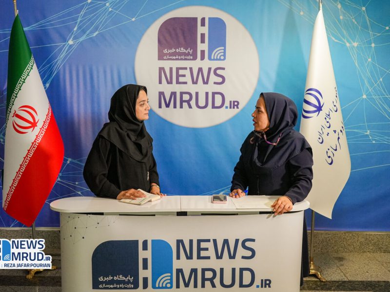 ببینید | بازدید رئیس مرکز تحقیقات راه، مسکن و شهرسازی از
پایگاه خبری وزارت راه و شهرسازی