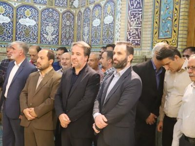 ببینید | غبارروبی مزار شهدا و صحن امامزاده طاهر (ع) کرج توسط
مدیران کل راه و شهرسازی و راهداری استان البرز در هفته دولت