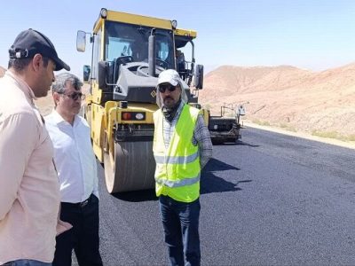 ببینید|بازدید مدیر کل راه و شهرسازی شرق استان سمنان (شاهرود)
از عملیات روکش آسفالت محور شاهرود-طرود