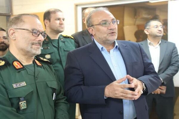 ببینید|تقدیر فرمانده سپاه شهدای آذربایجان غربی از تلاش‌های
مجموعه راهداری استان در ایمن سازی راه های ارتباطی و طرح اربعین
حسینی