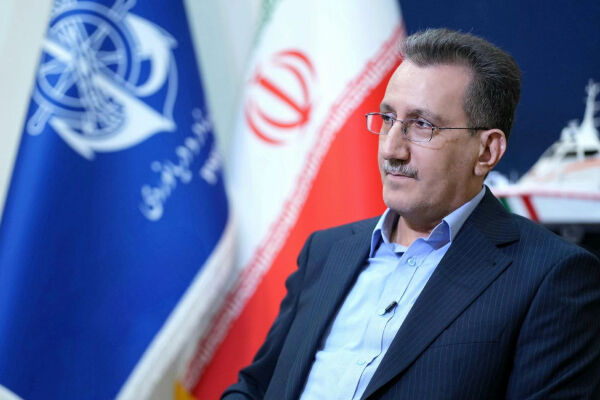 ‌بهره‌برداری از ۱۷۰ همت طرح دریایی و بندری در هفته دولت/
بنادر ایران میزبان سرمایه‌گذاران خارجی