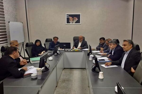 تأکید معاون عمرانی استانداری و مدیرکل راه و شهرسازی البرز بر
حل مشکلات تعاونی جهاد کشاورزی در هلجرد