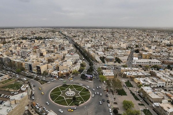 تصویب طرح امکان‌سنجی و مکان‌یابی شهرک قائم در استان
قزوین/کمک به تامین مالی اجرای خط انتقال آب سد طالقان به استان
قزوین