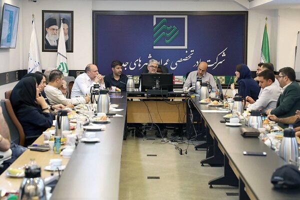 توسعه سکونتگاه‌های ساحلی جنوب کشور با رویکرد اقتصاد
دریامحور