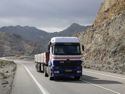 جابه‌جایی بیش از ۶۰۰ هزار تن کالای اساسی توسط ناوگان باری
جنوب سیستان و بلوچستان