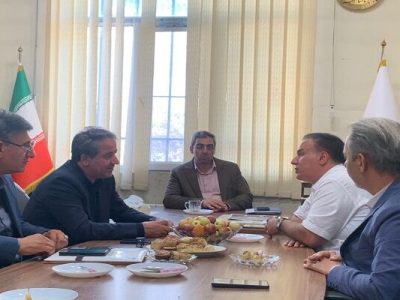 حضور مدیرکل راه و شهرسازی استان البرز در خانه مطبوعات و
تجلیل از خبرنگاران به مناسبت روز خبرنگار