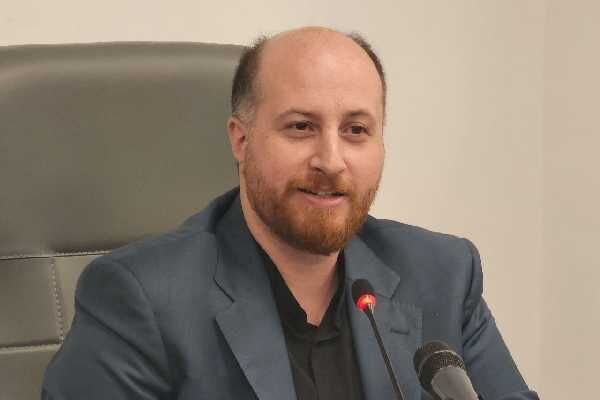 خبرنگاران، ستون فقرات شفافیت و پاسخگویی در نظام مدیریتی
کشورند 