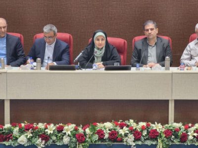 زمان سیر قطارهای مشهد به‌زودی ۴۵ دقیقه کاهش می‌یابد/ قرارداد
قطار تندروی تهران – مشهد در سفر رئیس‌جمهور به پکن نهایی
می‌شود