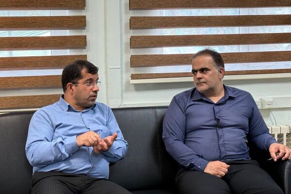 نشست مدیرکل راه و شهرسازی گلستان با مالکان حقیقی برای تأمین
زمین طرح‌های مسکن در گرگان