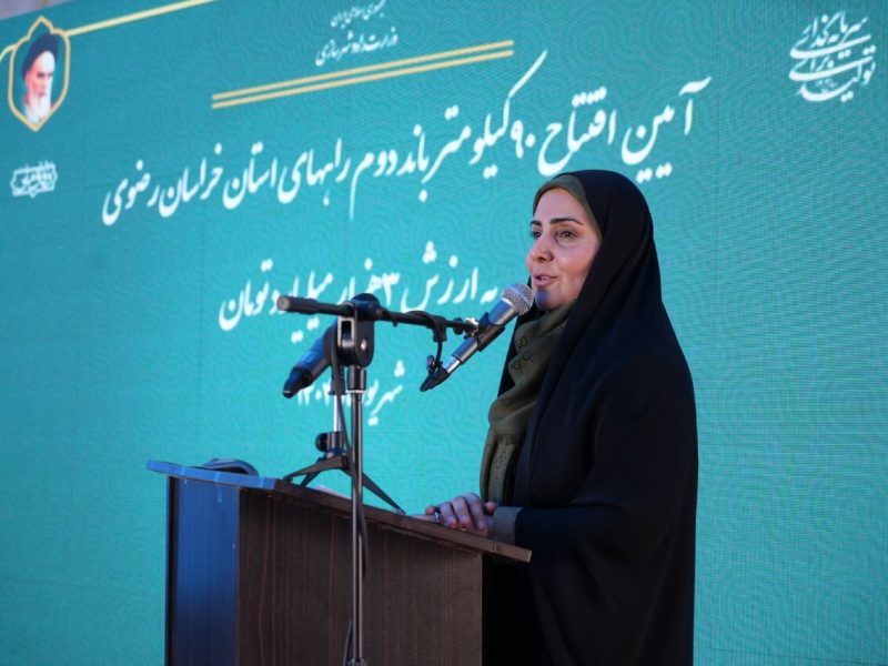 ۱۴۰۰ دستگاه اتوبوس تا پایان سال به ناوگان جاده‌ای اضافه
می‌شود/ مصوبه واردات ۲۰۰۰ دستگاه اتوبوس دریافت شد