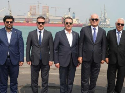 بازدید هیات سرمایه‌گذاری جمهوری آذربایجان از بندر شهید
رجایی