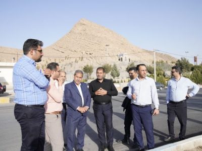 ببینید| بازدید مدیرکل راه و شهرسازی استان اصفهان از طرح‌های
عمرانی فلاورجان با محوریت رفع مشکلات زیرساختی حوزه راه و
مسکن
