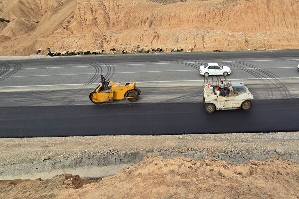 ببینید| تداوم عملیات چهار خطه محور ارتباطی اهواز- مسجدسلیمان
(محدوده سه راهی گاوسوار تا روستای آبگاه)