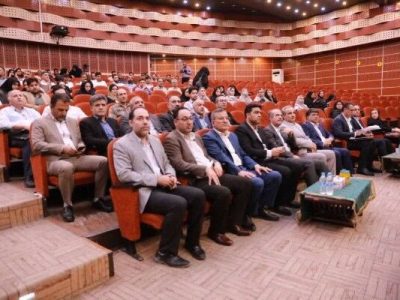 ببینید| نخستین همایش علمی- آموزشی بازآفرینی شهری استان مرکزی
با محوریت ایجاد فرصت‌های بهسازی و رونق گردشگری