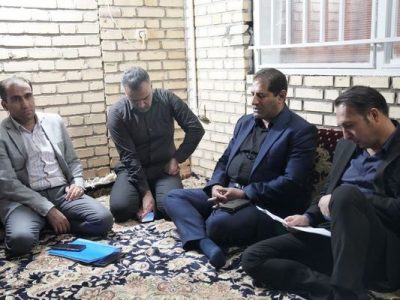 ببینید | نشست صمیمانه مدیرکل و معاونین راه و شهرسازی استان
اصفهان باکارکنان راه و شهرسازی شهرستان نطنز