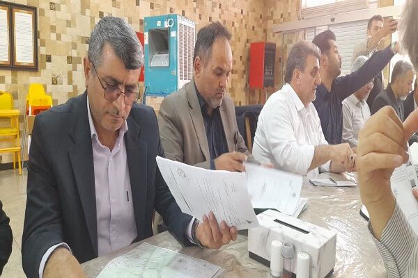 ببینید|برگزاری جلسه بررسی مشکلات رباط میاندشت با حضور مدیرکل
راه و شهرسازی شرق استان سمنان (شاهرود)