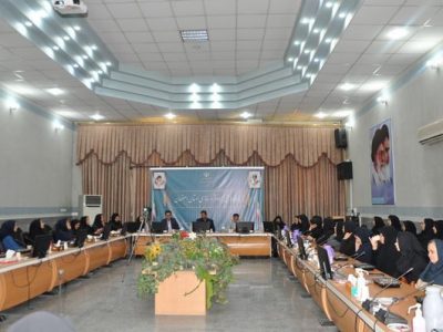ببینید|نشست مدیر کل راه و شهرسازی استان اصفهان با بانوان
شاغل اداره کل
