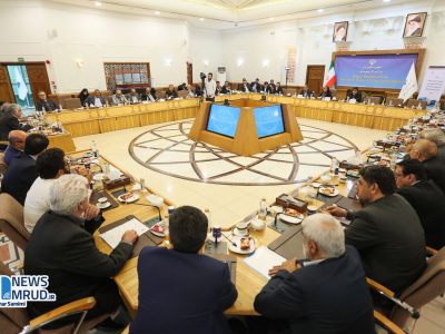 برگزاری نشست هم اندیشی وزیر راه و شهرسازی با نمایندگان
تشکل‌ها و اصناف حمل‌ونقل جاده‌ای