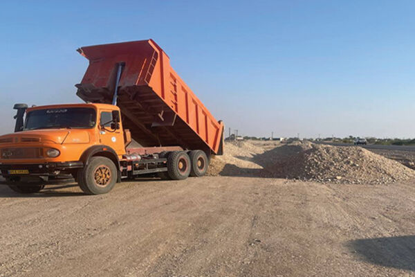 بهسازی و تسطیح ۵۰۰ متر از محور روستای طلینه استان چهارمحال و
بختیاری