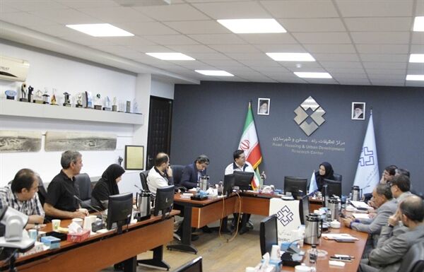 تبیین فرآیند مقاوم‌سازی ساختمان‌های دولتی و عمومی
کلان‌شهرهای کشور