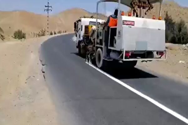 خط‌کشی بیش از ۵۵ هزار کیلومتر از محورهای مواصلاتی کشور در
پنج‌ماهه نخست سال جاری