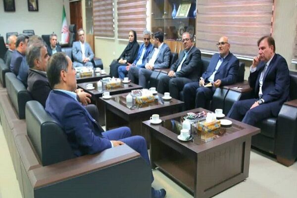 دیدار راهبر عملیات فرودگاهی با استاندار بوشهر برای رفع موانع
توسعه فرودگاه استان