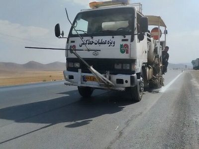 عملیات خط‌کشی محور سامان – شهرکرد اجرا شد