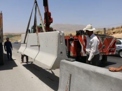 عملیات نصب ۵۷ عدد نیوجرسی در سه راهی سرخون اردل در چهارمحال
و بختیاری