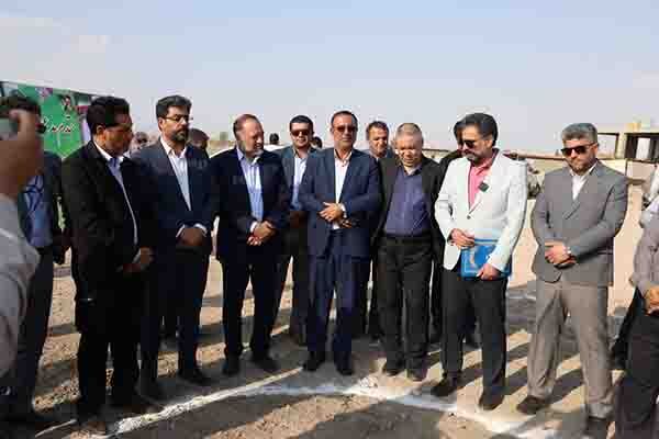 نهضت ملی مسکن برای مددجویان کمیته امداد در جنوب کرمان کلید
خورد