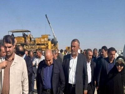 آزادراه کنارگذر غربی قم با مشارکت ۵۰ درصدی دولت و
سرمایه‌گذار تا پایان سال به بهره‌برداری می‌رسد