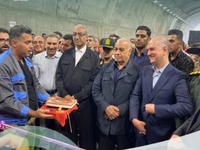 افتتاح تونل سیاه‌طاهر در محور جوانرود –
ثلاث‌باباجانی