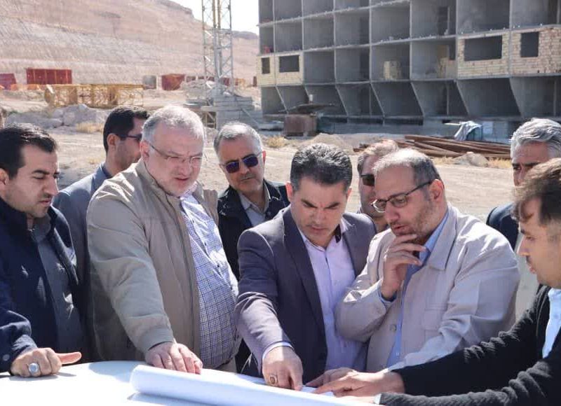 بازدید معاون فنی و مهندسی سازمان ملی زمین و مسکن از
پروژههای نهضت ملی مسکن در مراغه و بناب
