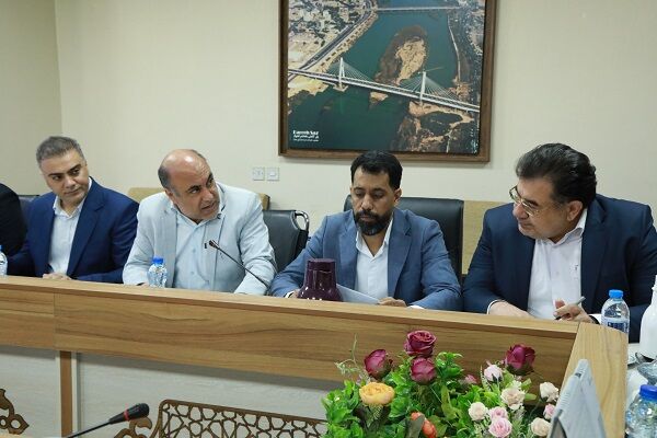 ببینید| جلسه کارگروه استانی پایش ایمنی ساختمان‌های مهم و
بلندمرتبه ویژه شهرستان آبادان