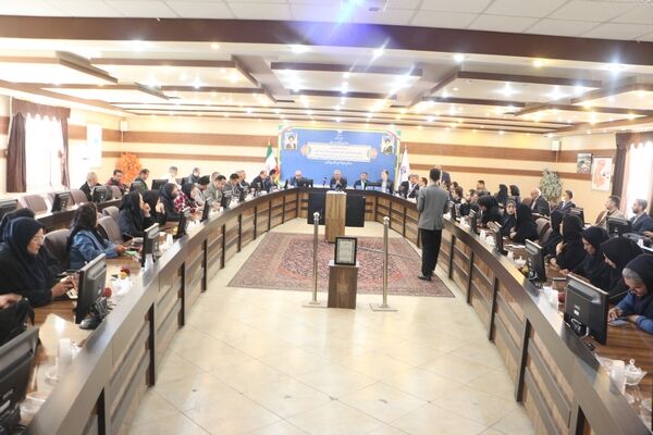 ببینید| نشست خبری مشترک سرپرست اداره کل راه وشهرسازی استان
مرکزی با معاون هماهنگی امور عمرانی استانداری مرکزی و مدیران کل
ستادی و اجرایی مرتبط