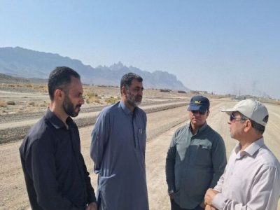 ببینید|تداوم بازدیدهای مدیر کل راه و شهرسازی سیستان و
بلوچستان از عملیات ساخت بزرگراه خاش- سراوان