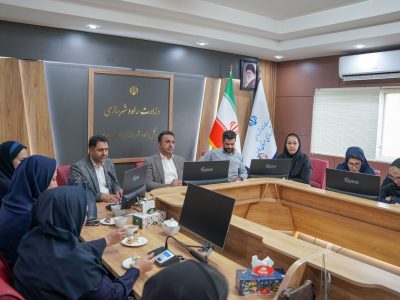 تأکید مدیرکل راه و شهرسازی فارس بر نقش بانوان در عرصه‌های
فرهنگی و ورزشی