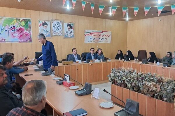 تخصیص زمین به ۳۰ خانوار حائز شرایط جوانی جمعیت در شهر دهق
اصفهان