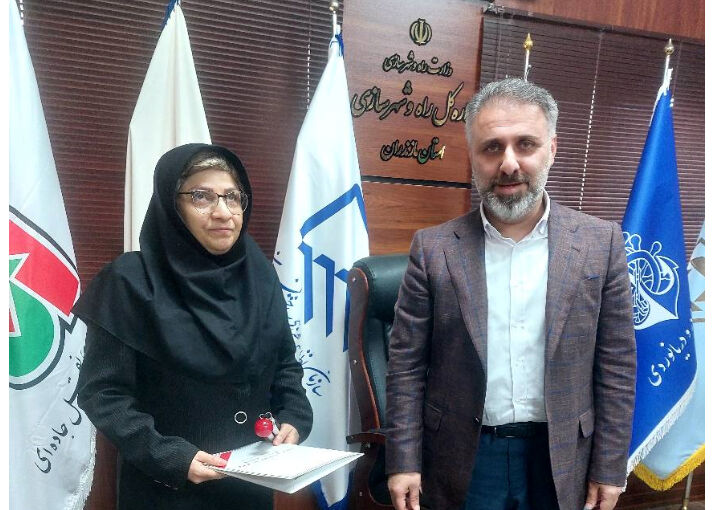 تقدیر از روشندل راه و شهرسازی مازندران به مناسبت روزجهانی
عصای سفید